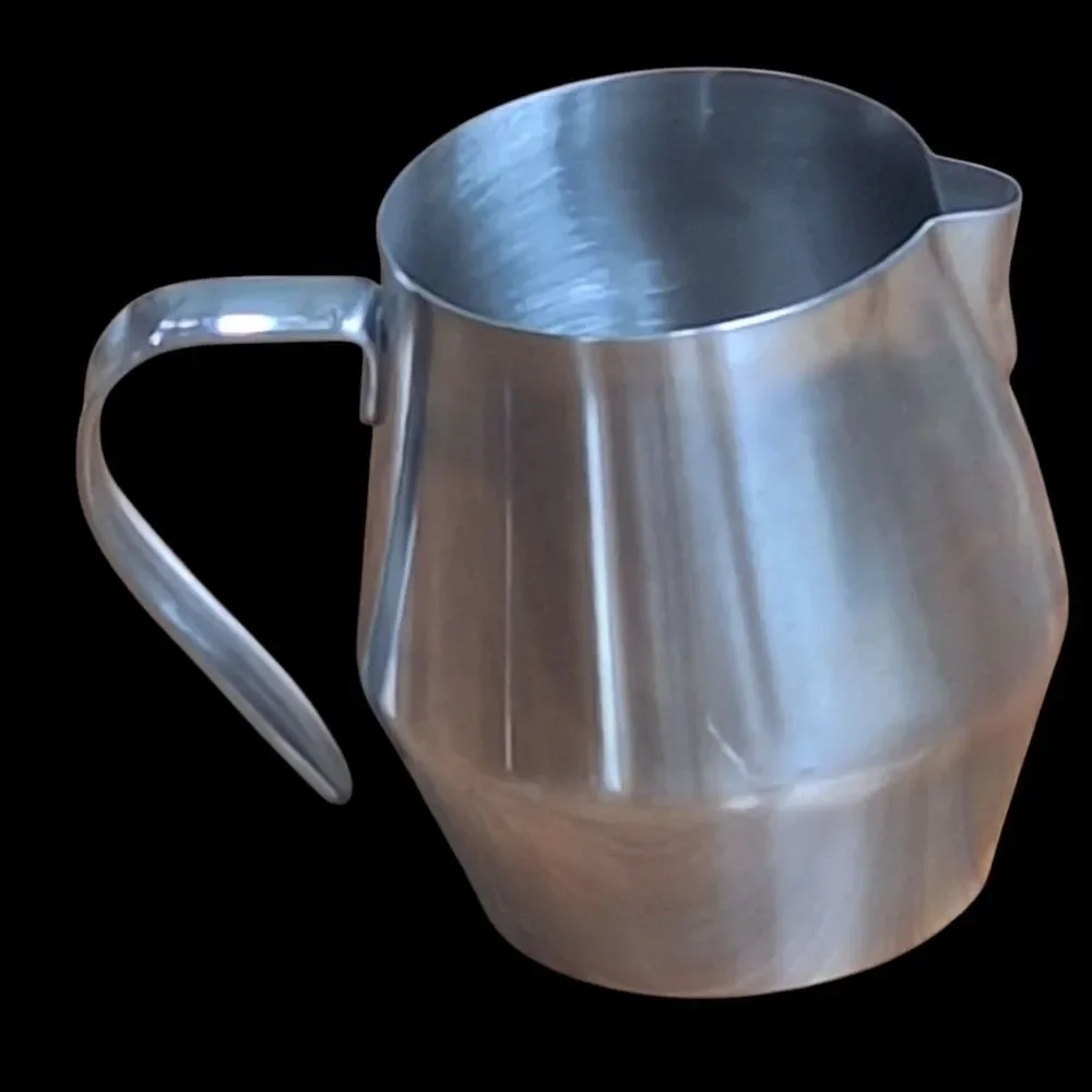Stainless Steel Coffee Frother Pitcher Creamer Pot Server 16 OZ Milk Frothing